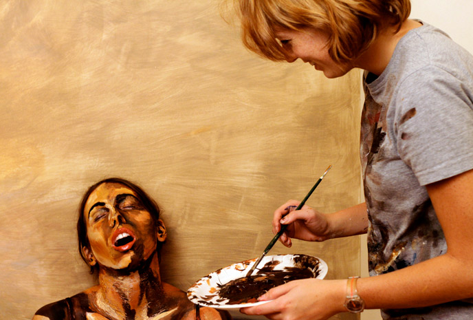 Pop Out Painting Alexa Meade